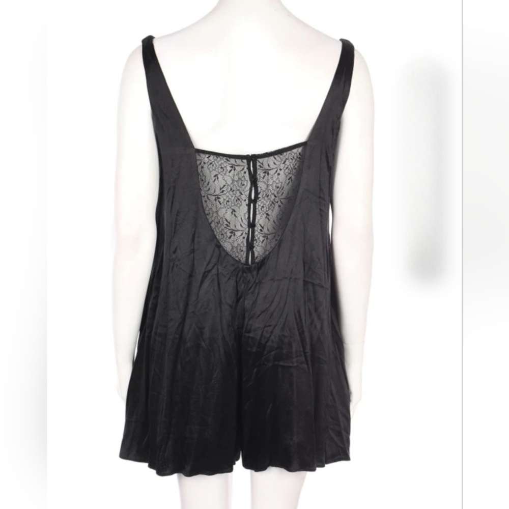 Zara TRF Trafaluc Sleeveless Silky Flowy Black Romper Lace Insert size Small